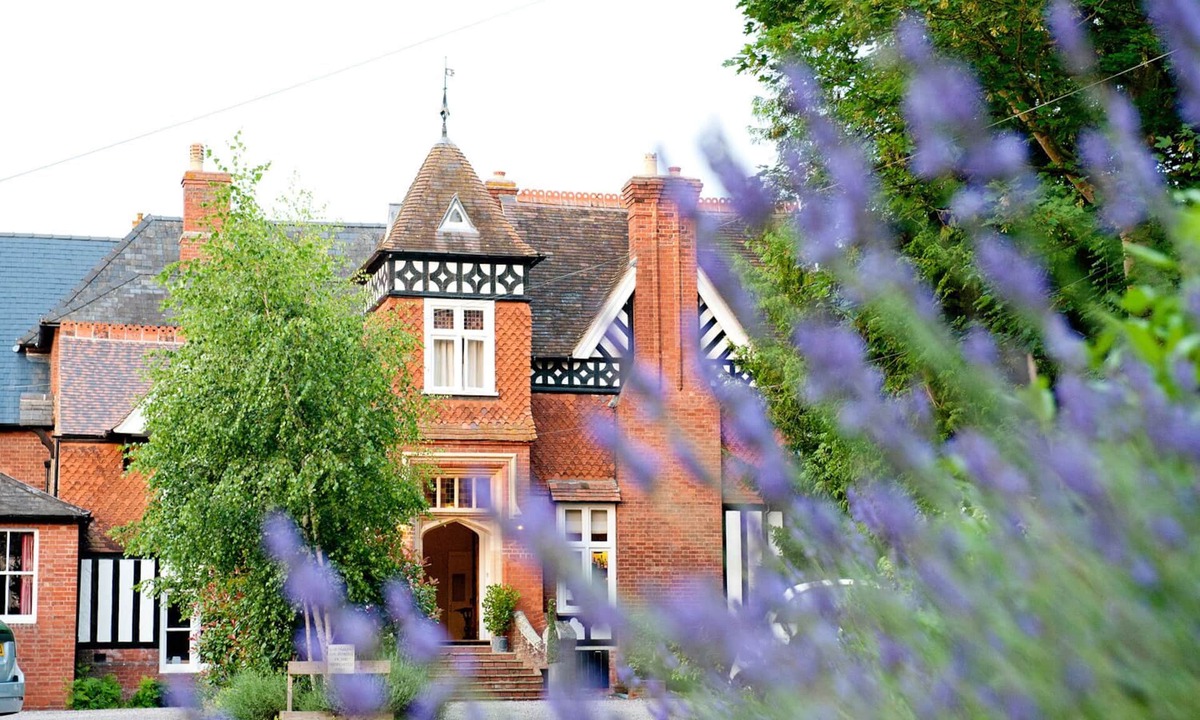Stretton Sugwas Bed & Breakfast | The Priory