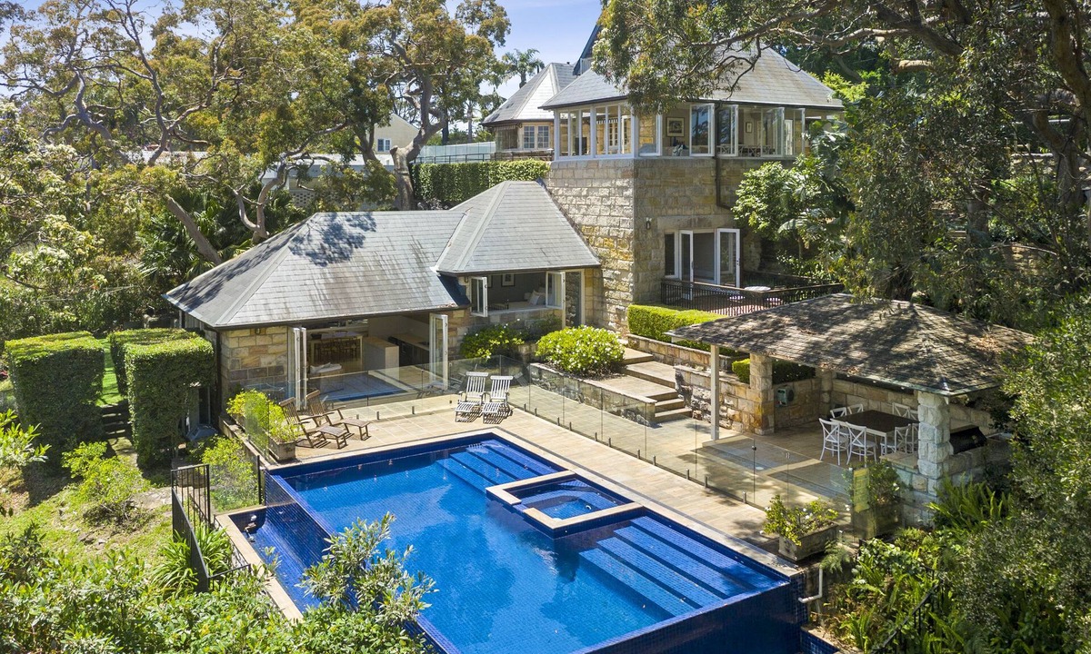 Palm Beach House | 'THE PRIORY' Luxury Collection Palm Beach