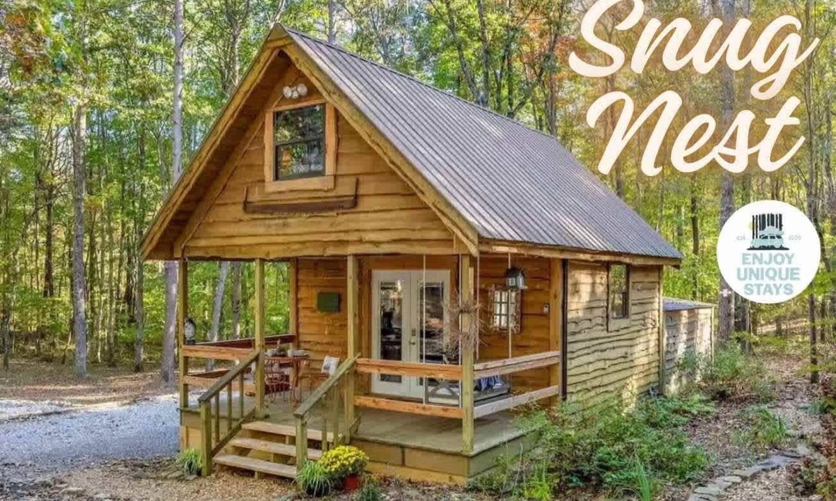 Mentone House | The Private Snug Nest Nestled in Canopy Woods