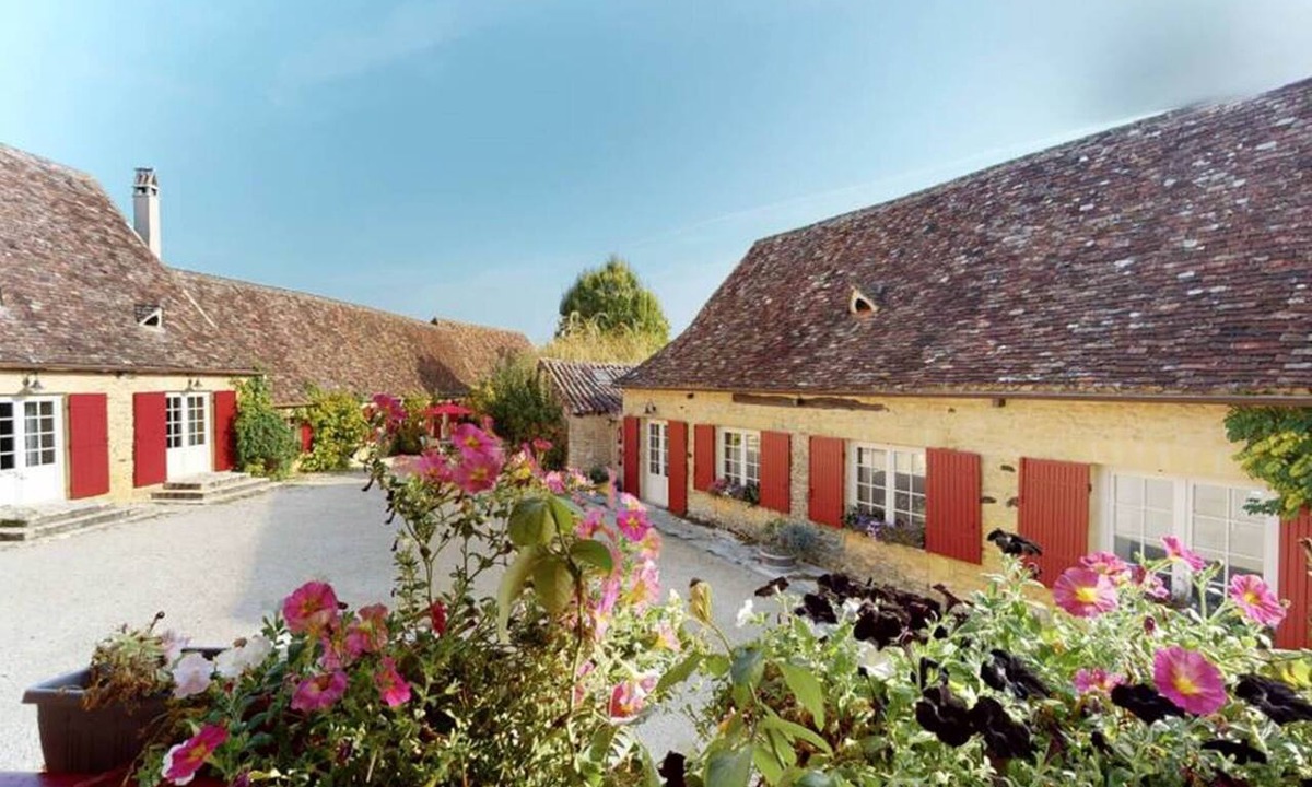 Sainte-Foy-de-Longas House | The Puisatier's house at Domaine des Fargues *
