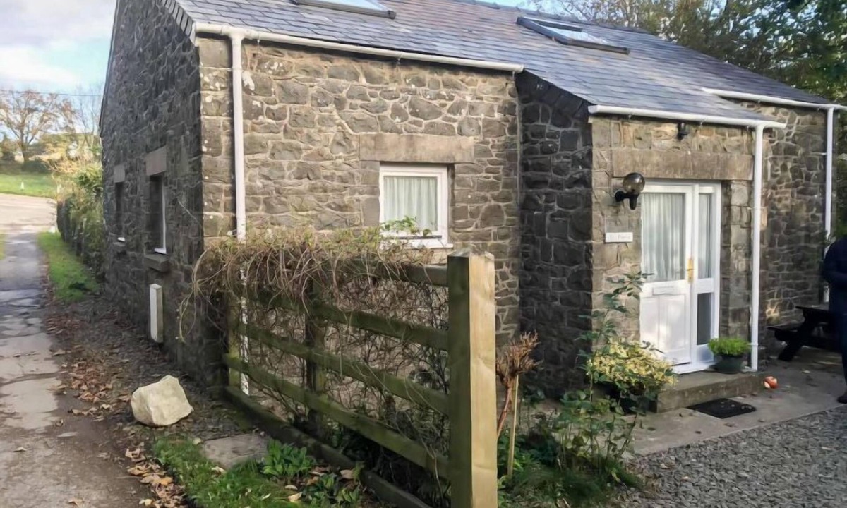 St Brides House | The Pump by Interhome