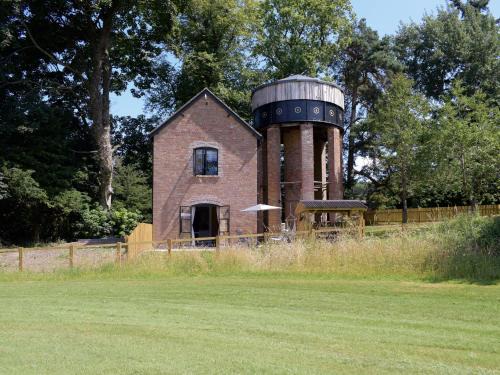 Cosford House | The Pump House