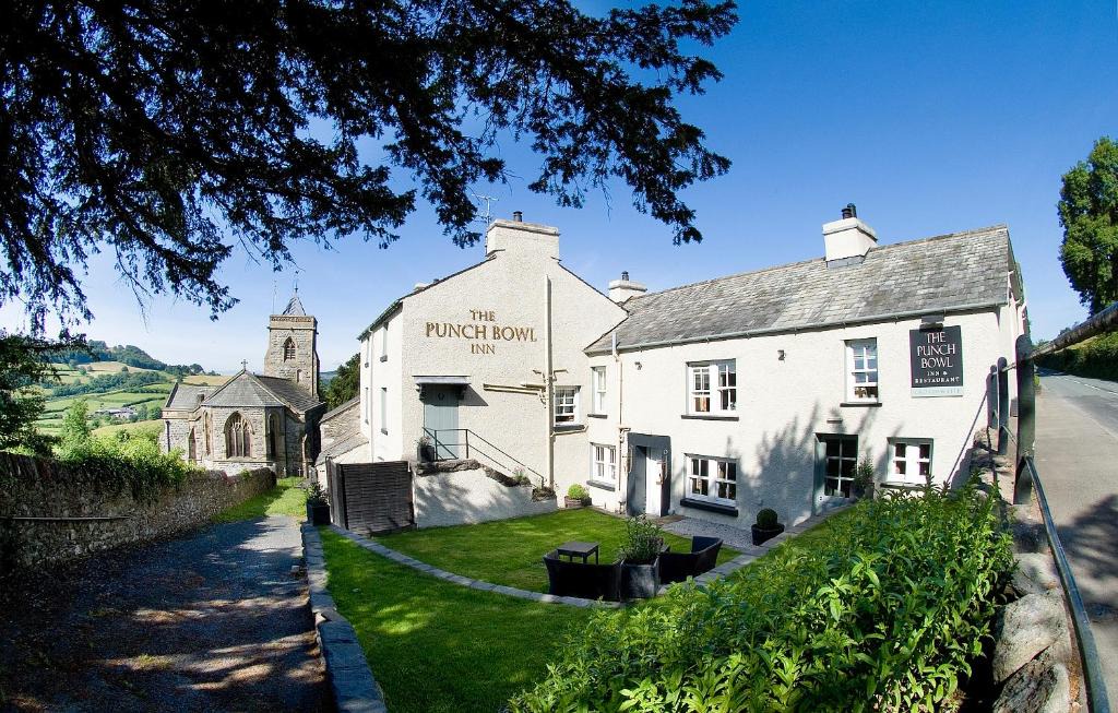 Crosthwaite Hotel | The Punch Bowl Inn