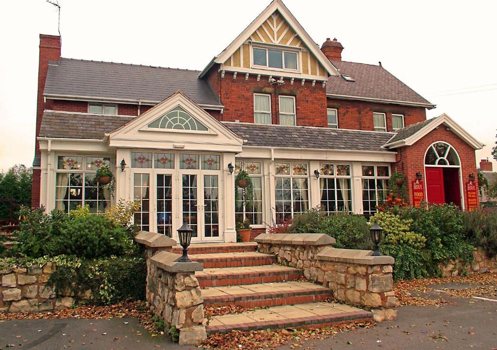 Thorne Hotel | The Punchbowl Inn