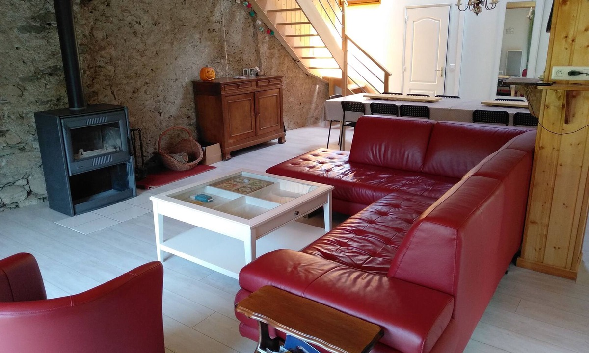 Unac House | The Pyrenees footbridge