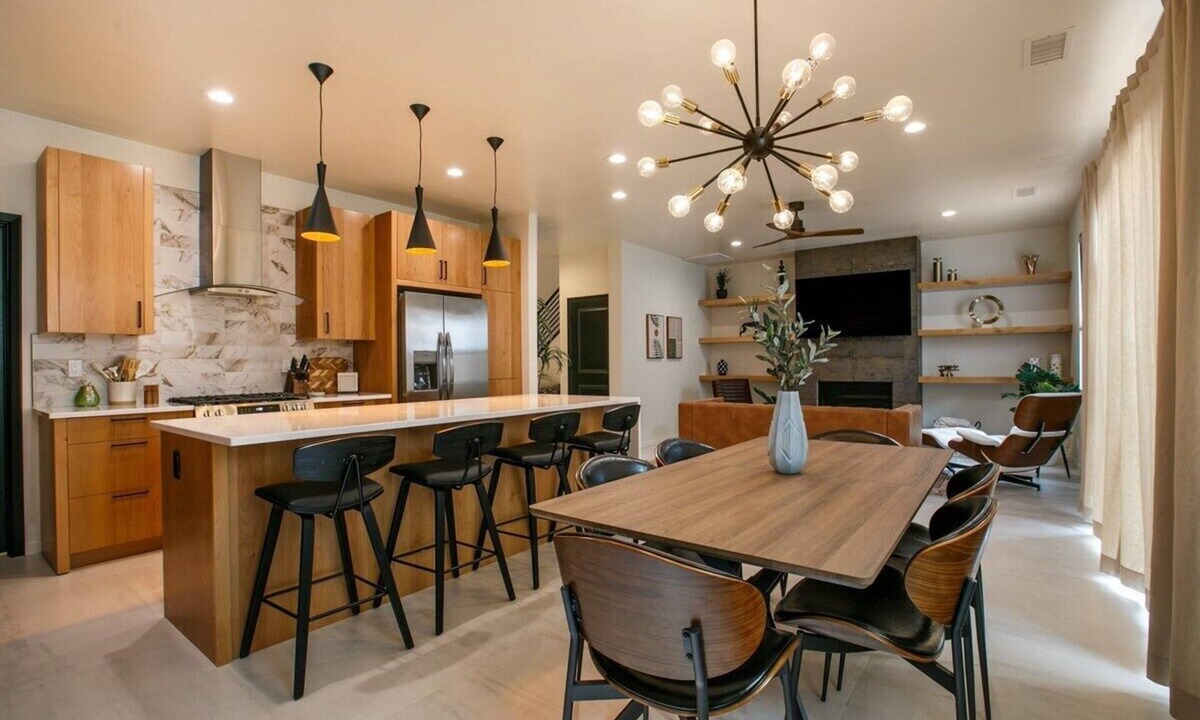Bear Canyon Estates House | The Q by Velo - Stylish Mid-Century Modern Home