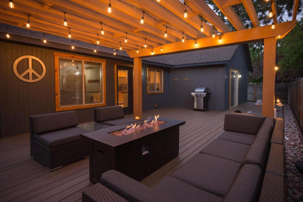 Southwest Bend House | The Quails Nest in Bend