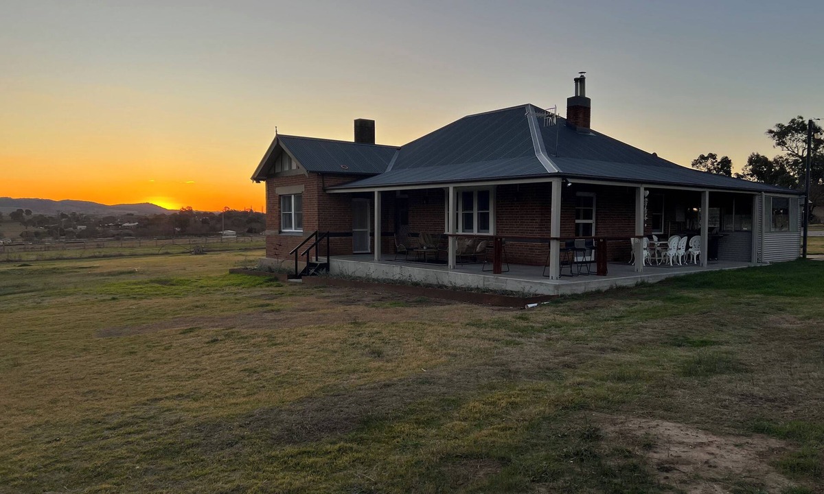 Central Mudgee House | The Queen 👸