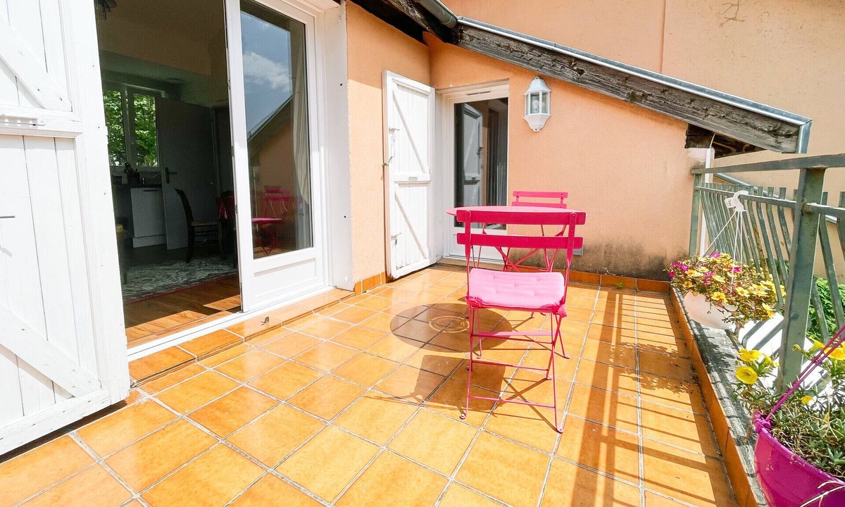 La Tronche Apartment | The Quiet Horizon #FO