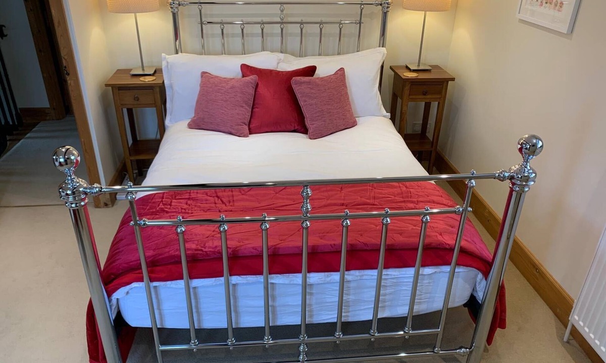 Lytchett Matravers Cottage | The Quintessential Dorset Cottage