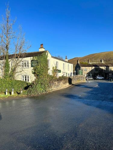 Kettlewell Hotel | The Racehorses Hotel