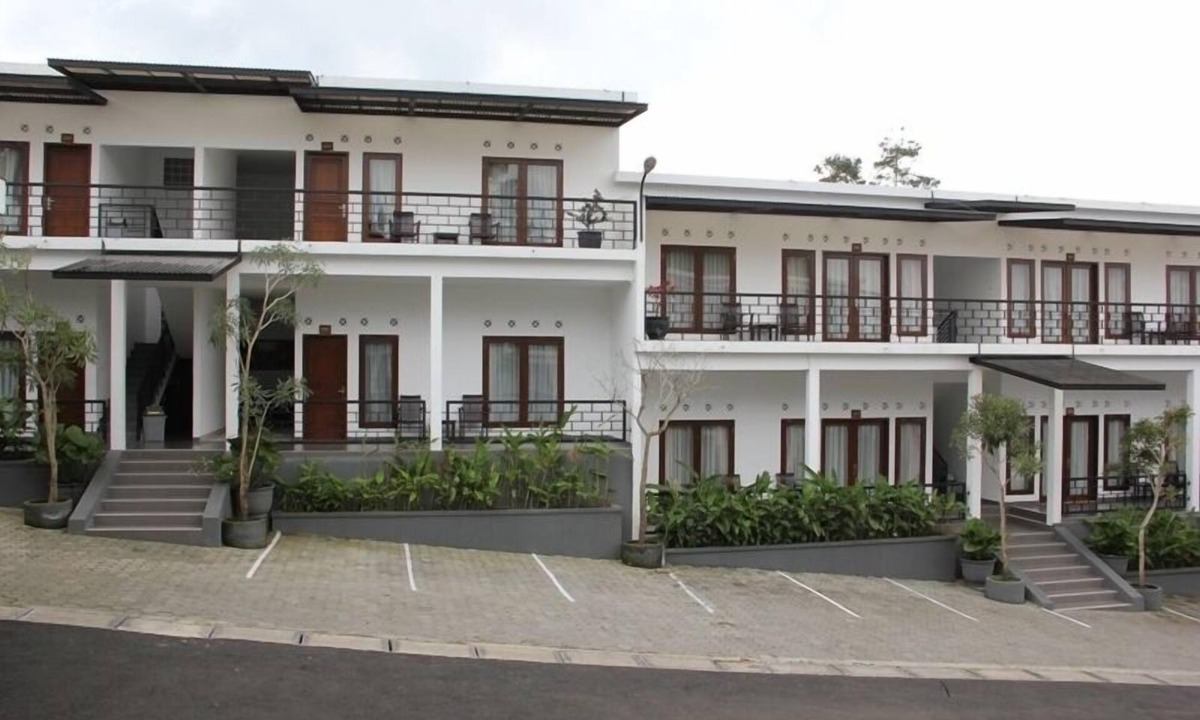 Lembang Villa | The Radiant Villa's & Function Hall