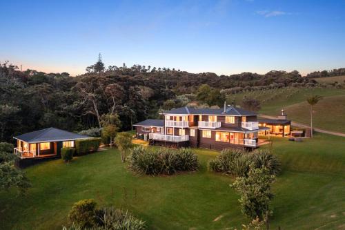 Oneroa Villa | The Ranch
