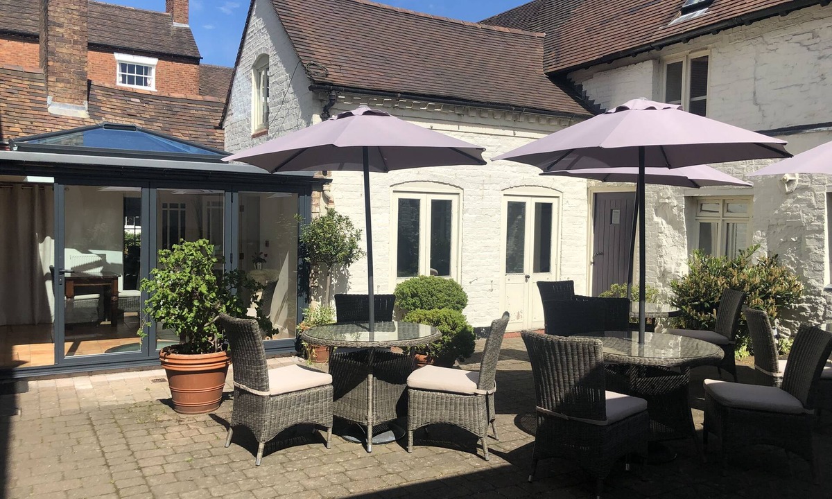 Much Wenlock Hotel | The Raven Hotel