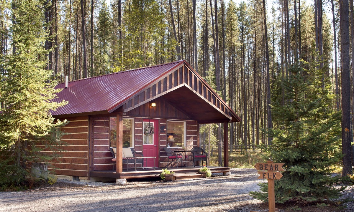 Columbia Falls Cabin | The Reclusive Moose Cabins