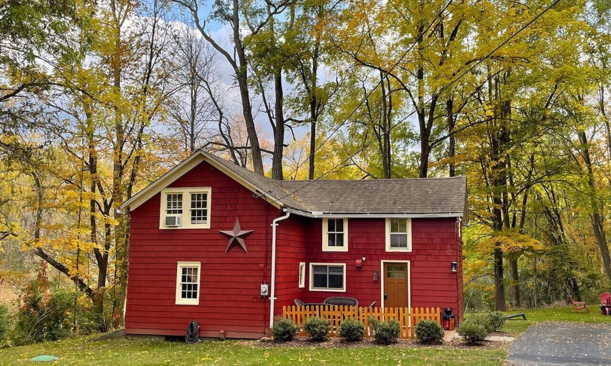 Amenia House | The Red Country Cottage