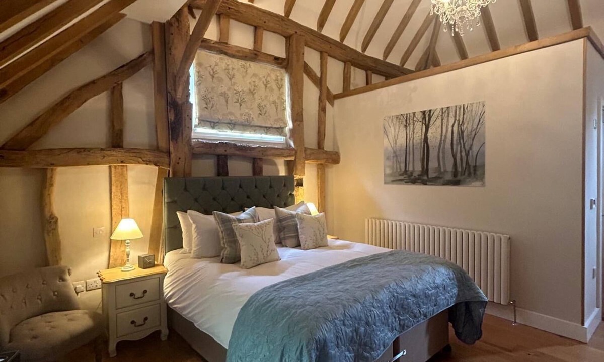 Royston Hotel | The Red Cow Inn