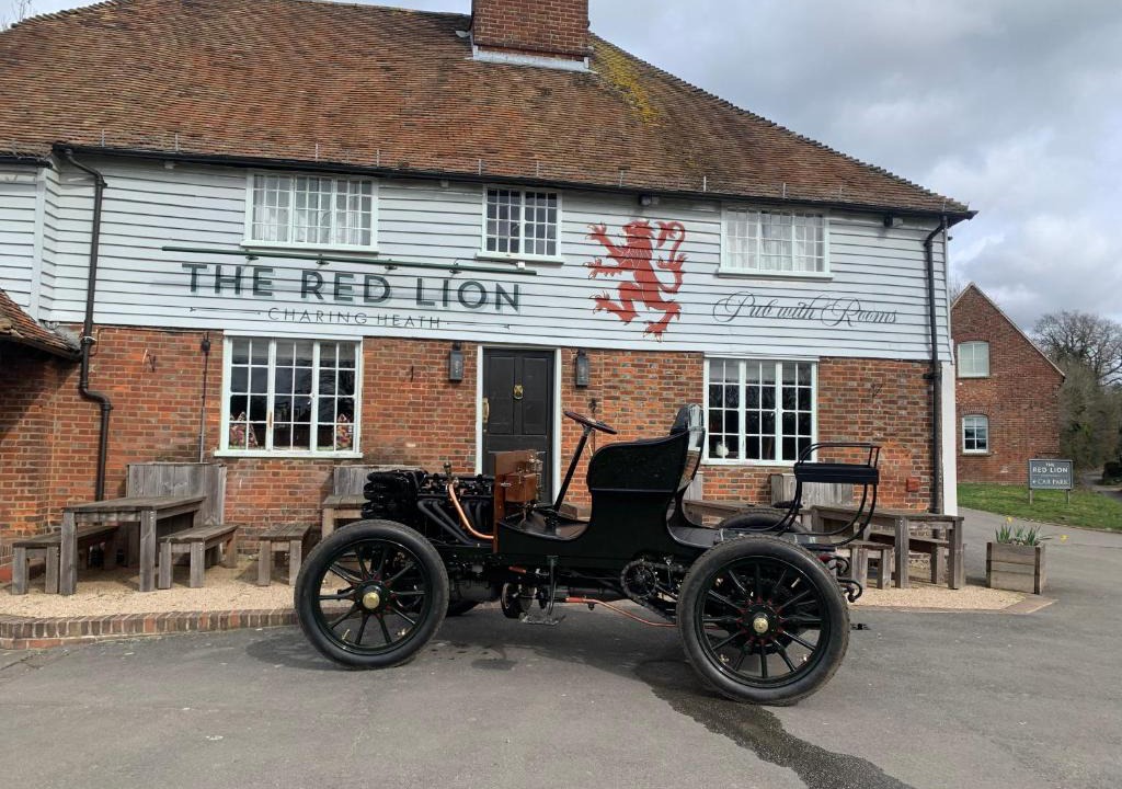 Charing Bed & Breakfast | The Red Lion Charing Heath