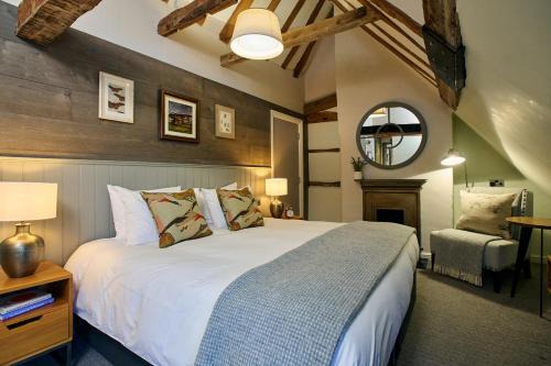 Odiham Hotel | The Red Lion
