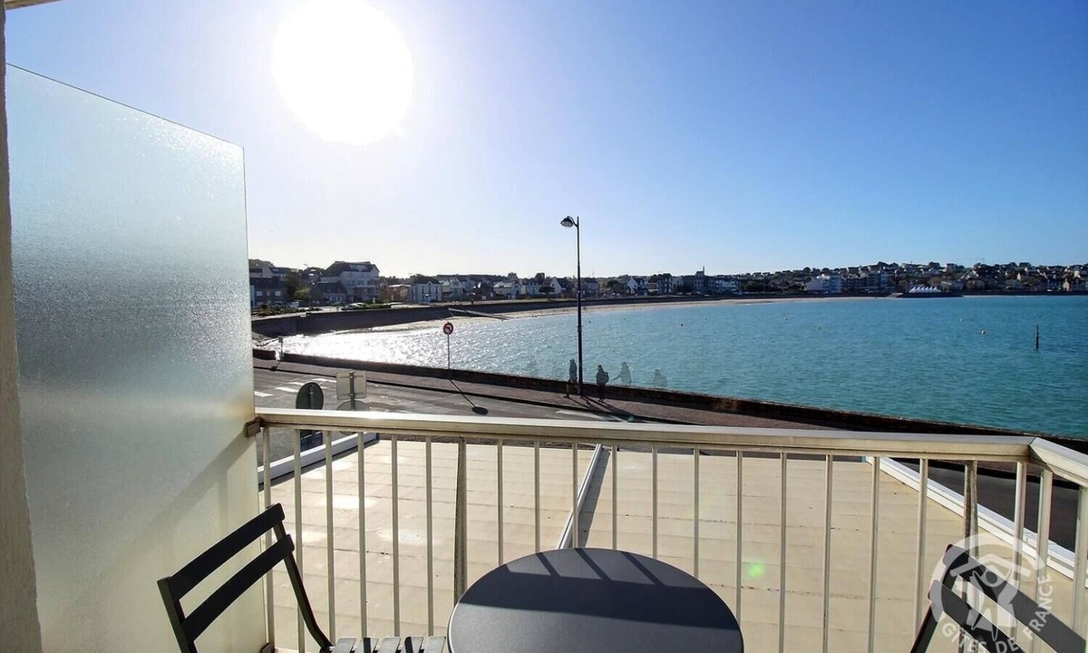 Erquy House | The Reginé stage - ERQUY