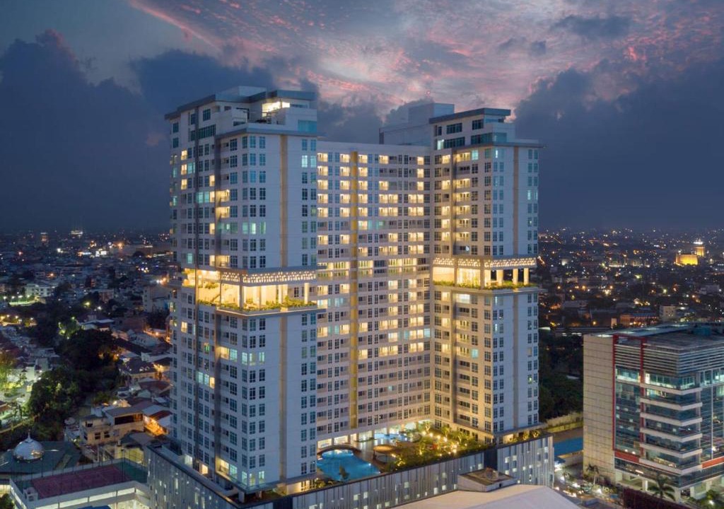 Kesawan Hotel | The Reiz Suites, ARTOTEL Curated
