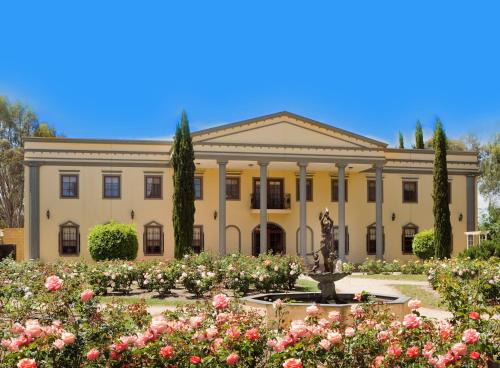 Lyndoch Villa | The Residence at Barossa Chateau