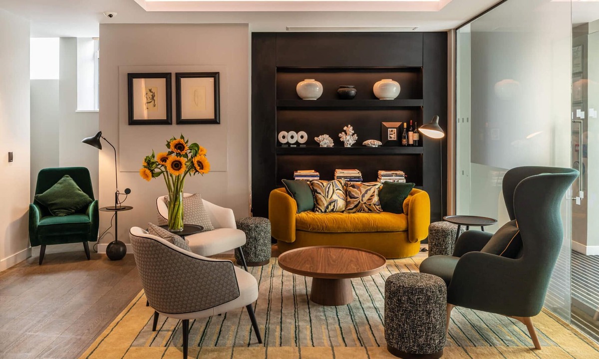 Westminster Hotel | The Resident Victoria