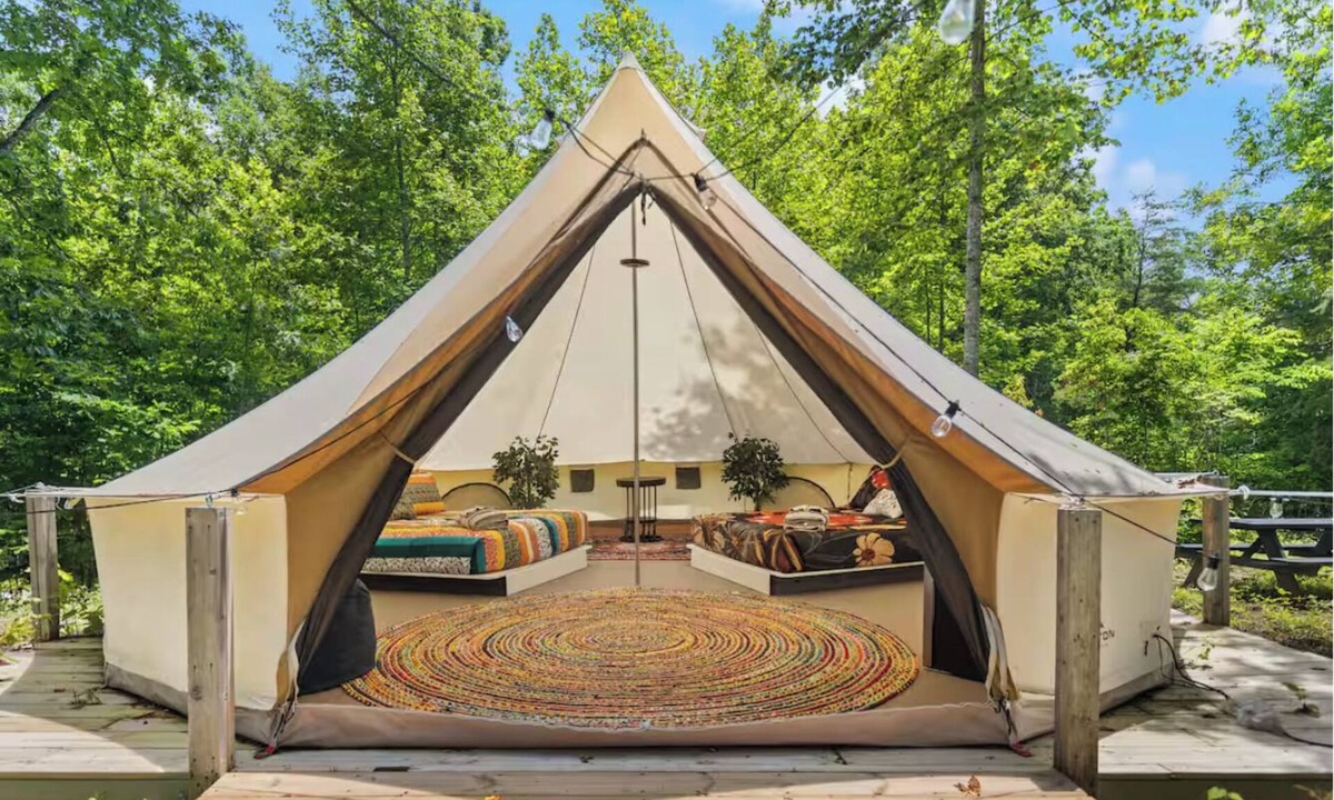 Stanton Resort | The Retreat at High Rock Entire Property Resort Cabins, Glamping Tents, Hot Tubs