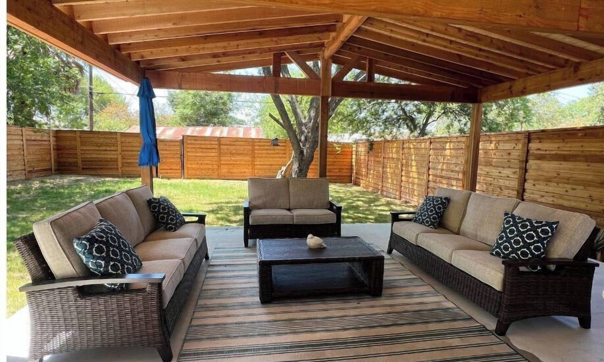 Denver Heights House | The Retreat at Rigsby-All new 3bdrm/2.5 bath