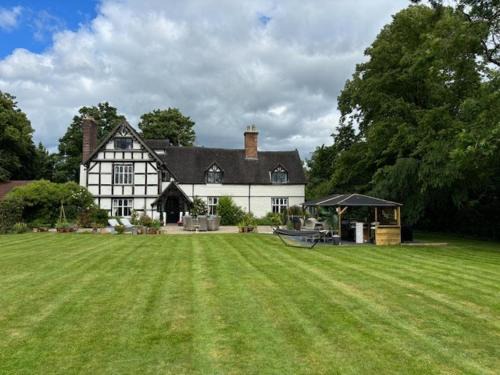 Worcester House | The Retreat