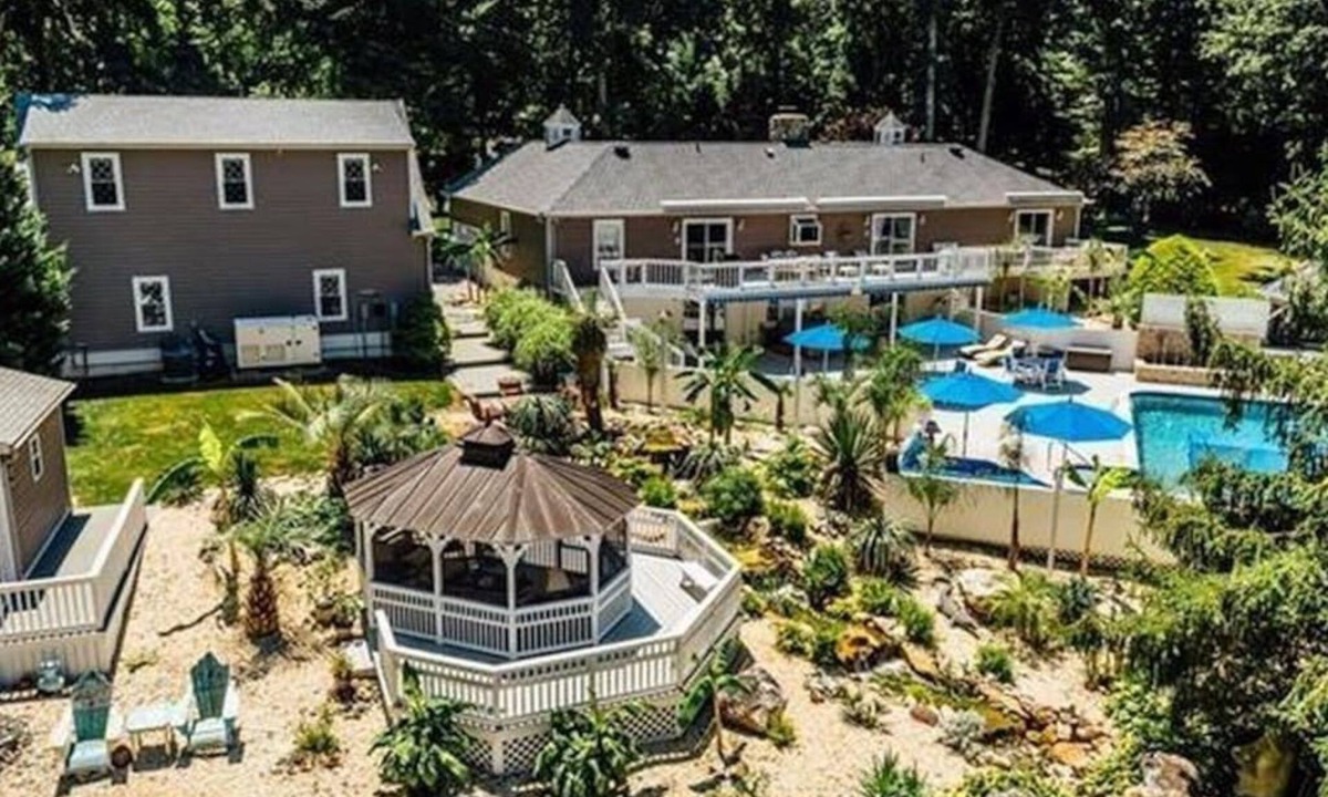 Glen Allen House | ~THE RETREAT~