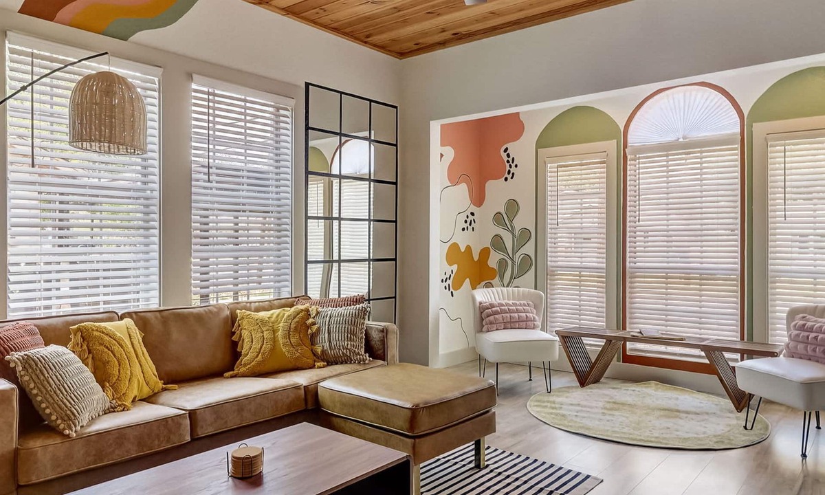 Eastside Promise Neighborhood House | The Retro Retreat - Close to Downtown Fort Sam