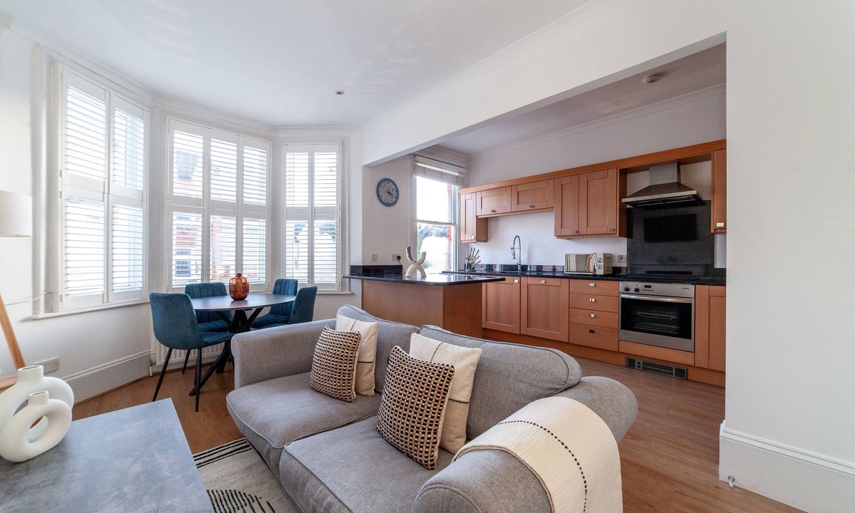 North Richmond Apartment | The Richmond Apartments