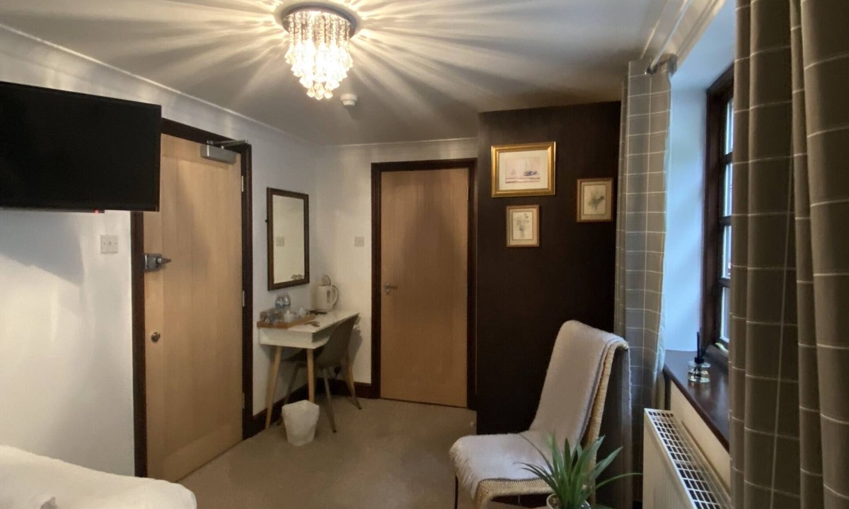 Fawkham Bed & Breakfast | The Rising Sun Inn