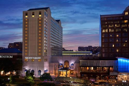 Pentagon City Hotel | The Ritz Carlton, Pentagon City