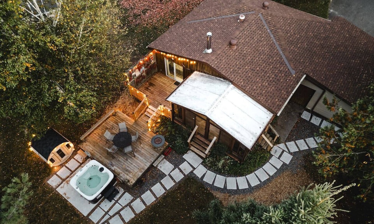 Bracebridge House | [The River Nest]Cozy getaway with hot tub+Sauna