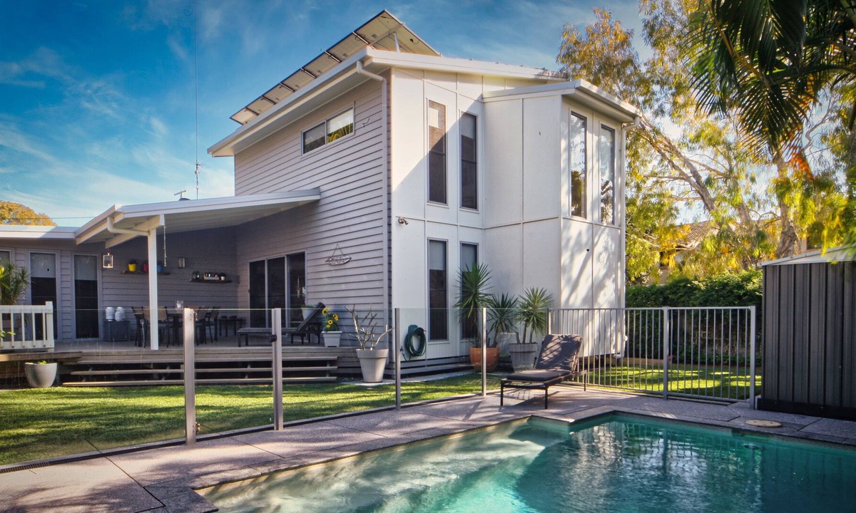 Tewantin House | The River Precinct Home