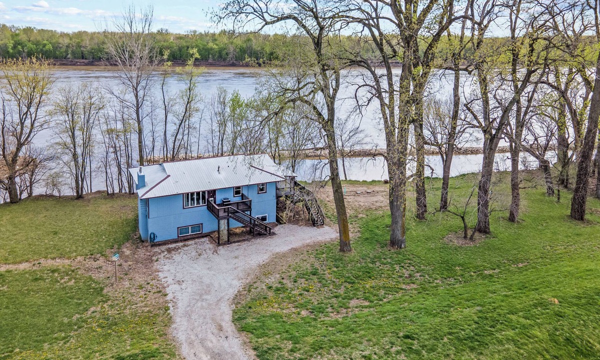St. Charles House | The River Stables in St. Charles, MO