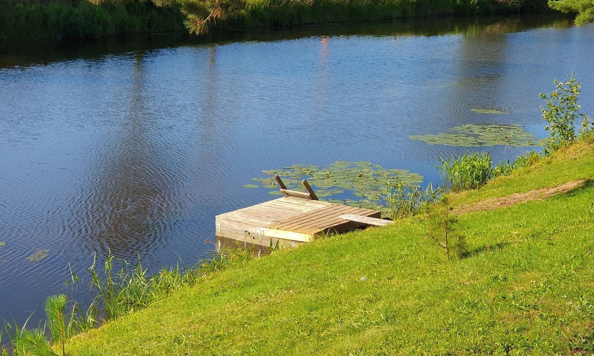 Thessalon House | The Riverbank Bungalow
