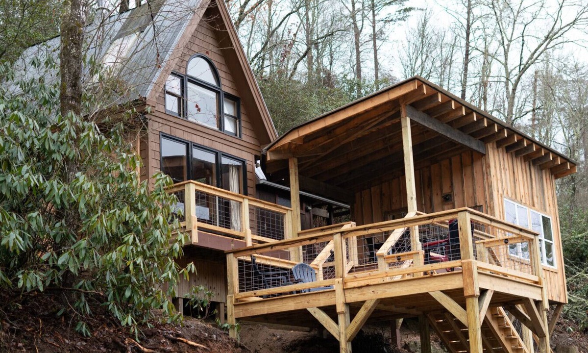 Blue Ridge Cabin | The Riverside Cabin!