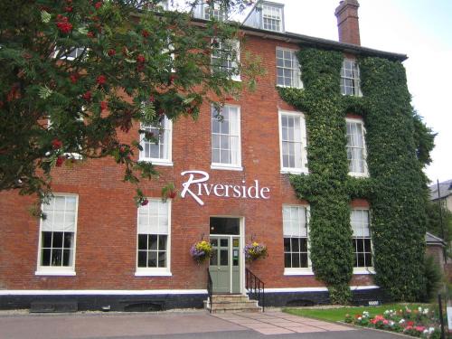 Mildenhall Hotel | The Riverside House Hotel