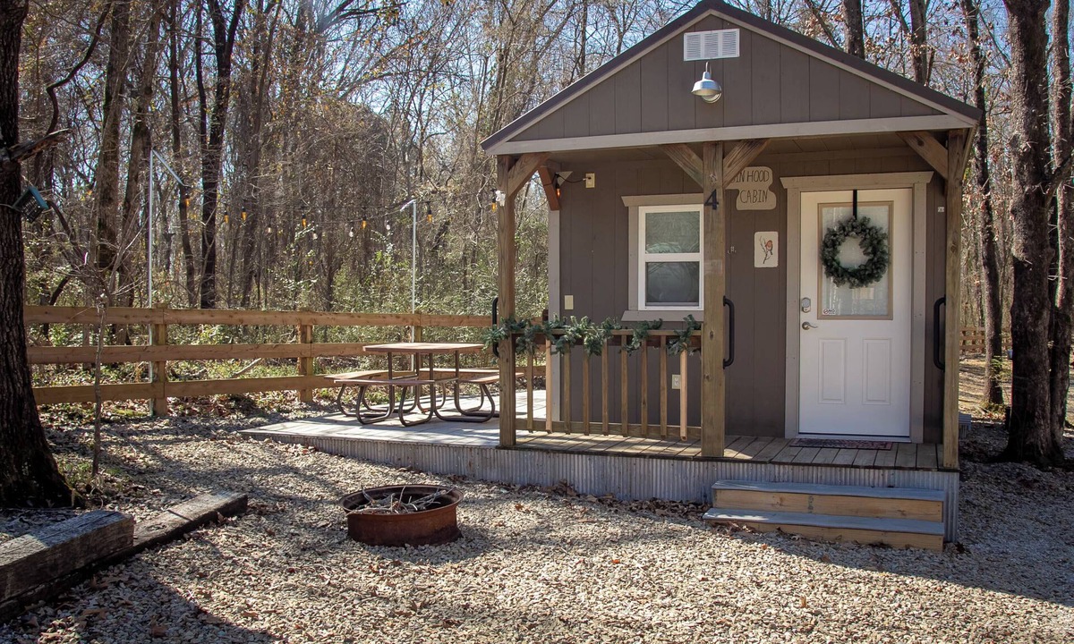 Vian Cabin | The Robin Hood Cabin