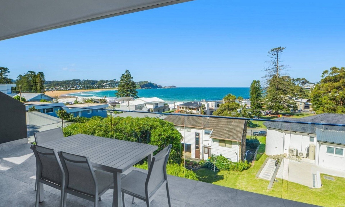 Avoca Beach Apartment | The Rockpool 3 - Great Position