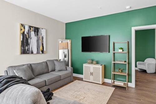 The Gulch Apartment | The Rodeo Drive Suite Penthouse The Gulch