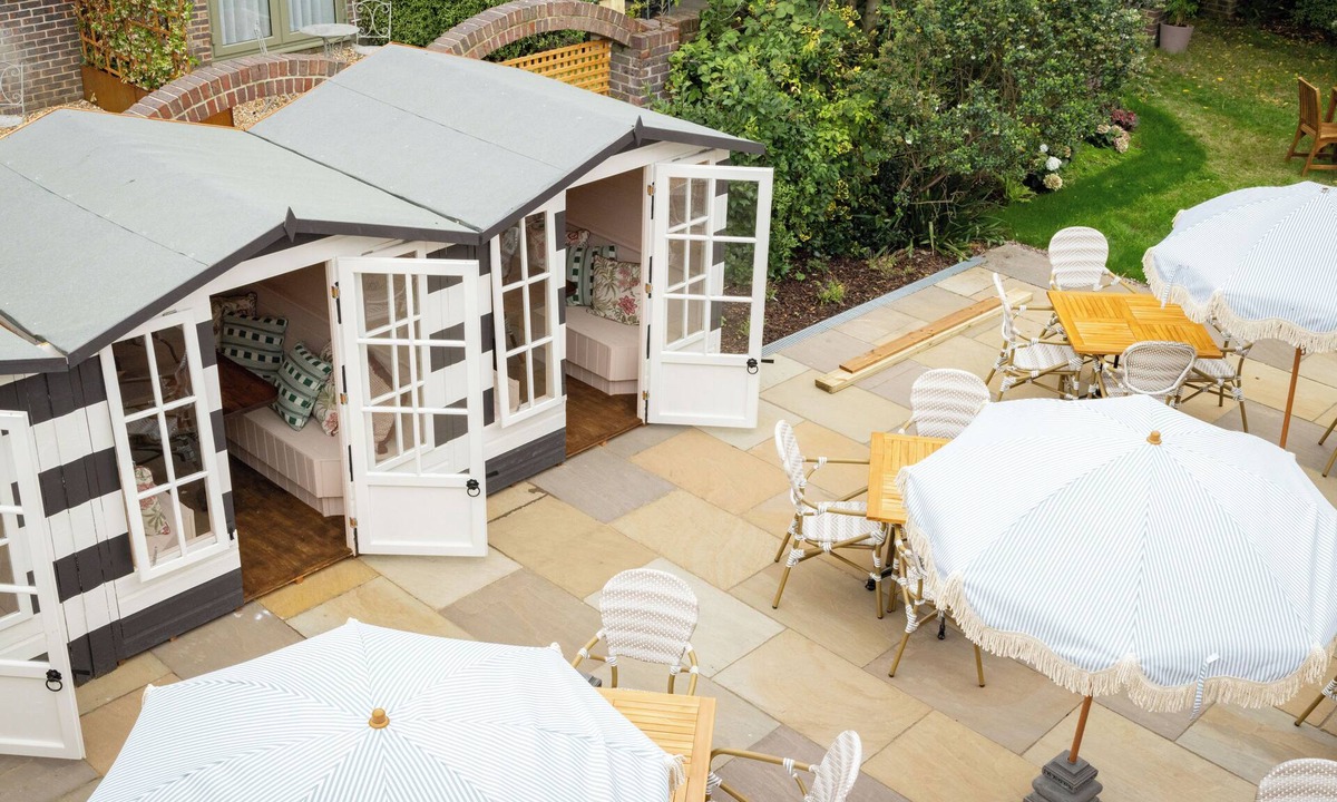 Emsworth Hotel | The Ropemaker