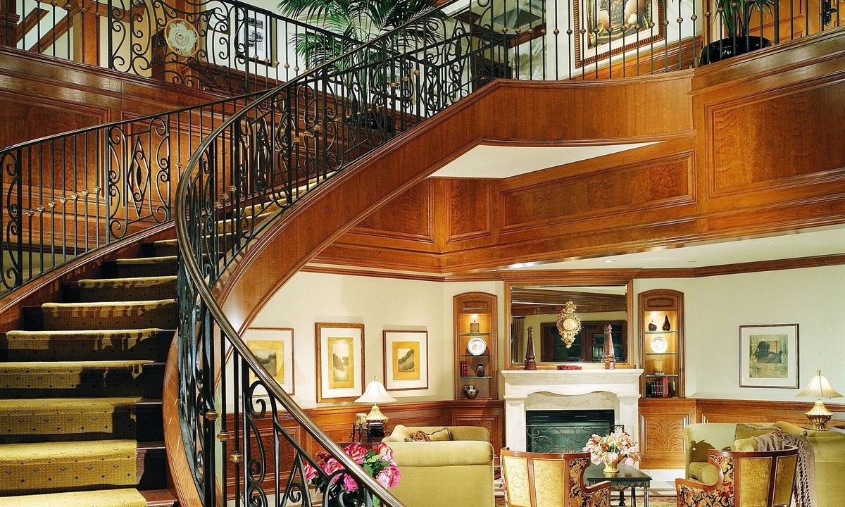 Pleasanton Hotel | The Rose Hotel