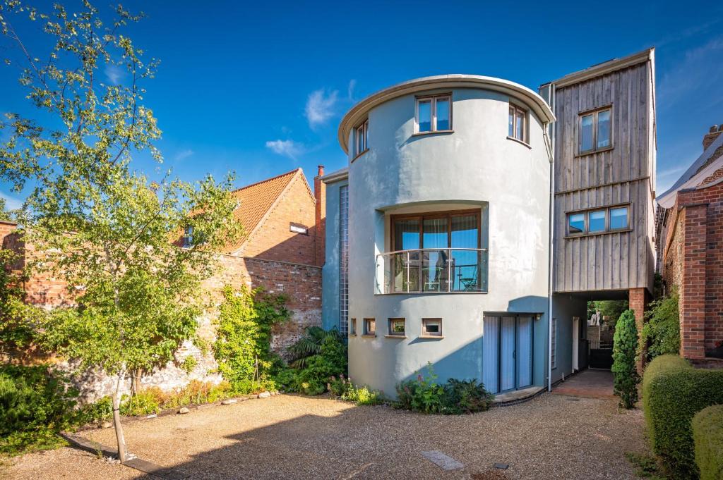 Wells-next-the-Sea House | The Roundhouse
