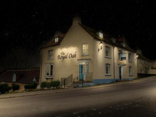 Bere Regis Hotel | The Royal Oak