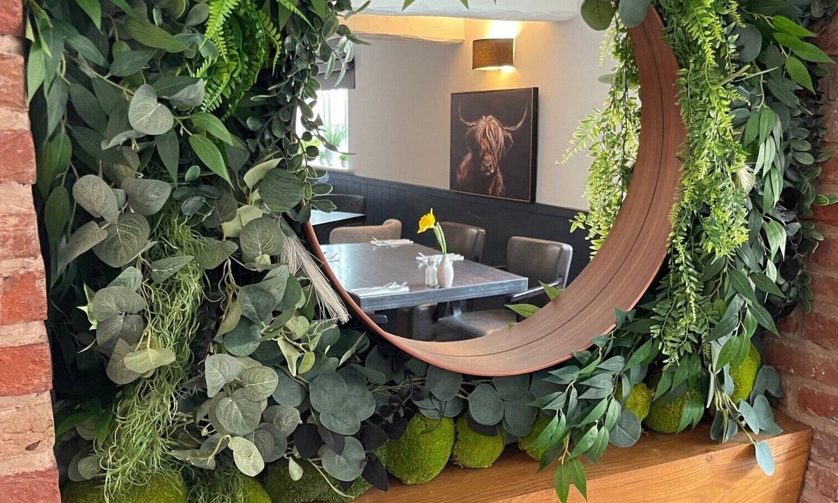 Long Whatton Hotel | The Royal Oak - Inn