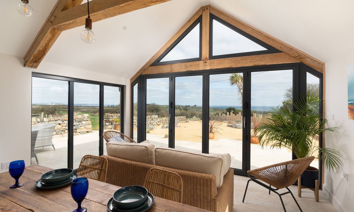 Helford Passage Cottage | The Rum House